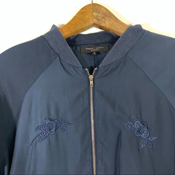 Romeo + Juliet Navy Blue Satin Light Bomber Jacket - Picture 3 of 5